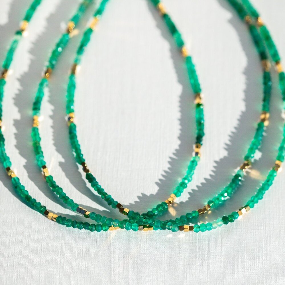 Green Onyx Necklace Dainty Beaded Necklace Waterproof Gold Necklace - Picture 5 of 9